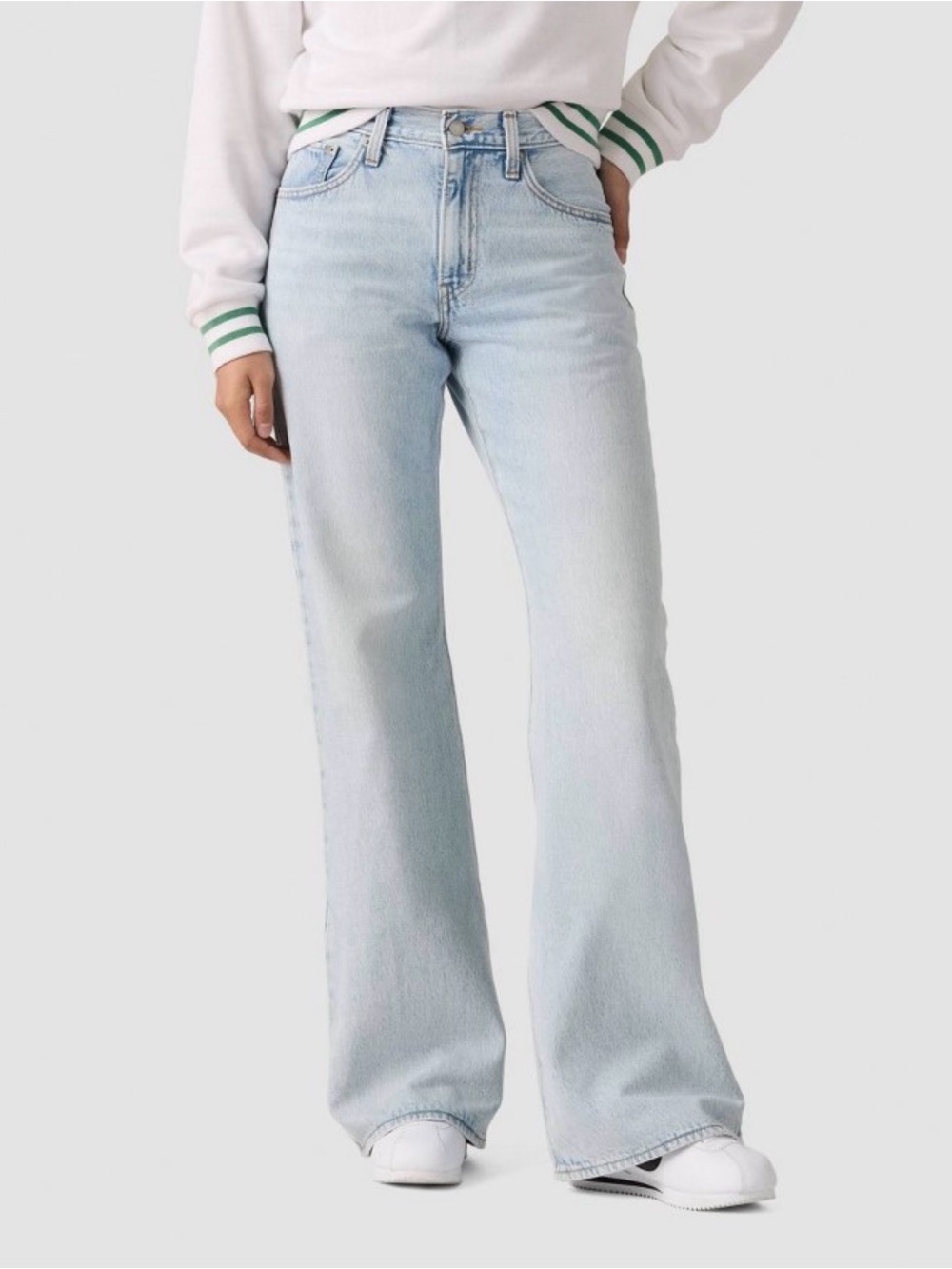 Levi’s Light Wash Middy Loose Boot Jeans